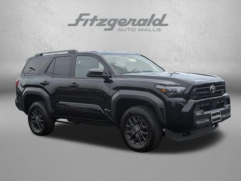Used 2025 Toyota 4Runner SR5 AWD/4WD image 1