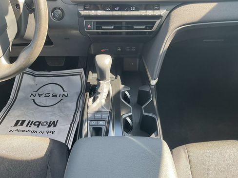 Used 2025 Toyota Camry LE FWD image 18