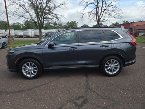 Used 2025 Honda CR-V EX-L image 6
