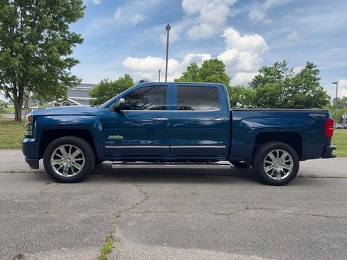 Used 2017 Chevrolet Silverado 1500 High Country AWD/4WD image 9