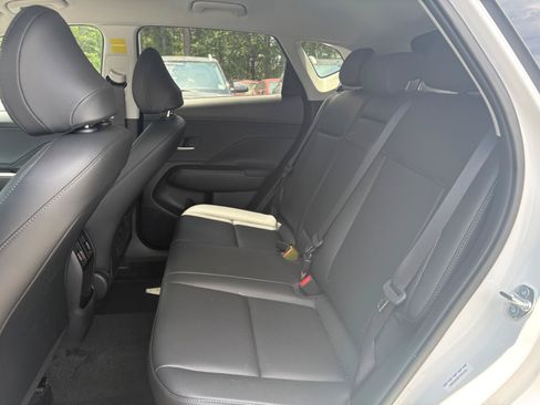 Used 2026 Hyundai Kona SEL Premium FWD image 16