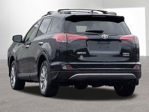 Certified 2017 Toyota RAV4 Limited image 8