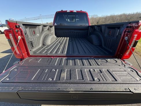 New 2026 Ford F350 Lariat w/ Lariat Ultimate Package image 24
