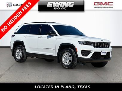 Used 2025 Jeep Grand Cherokee Laredo w/ MOPAR Finishing Package