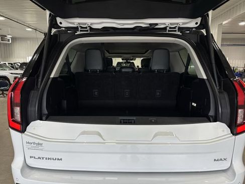 Used 2025 Ford Expedition Max Platinum AWD/4WD image 23