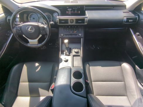 Used 2016 Lexus IS 200t image 18