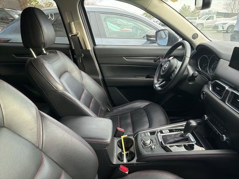 Used 2025 MAZDA CX-5 Carbon Edition image 4
