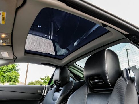 Used 2014 Mercedes-Benz SL 550 image 16