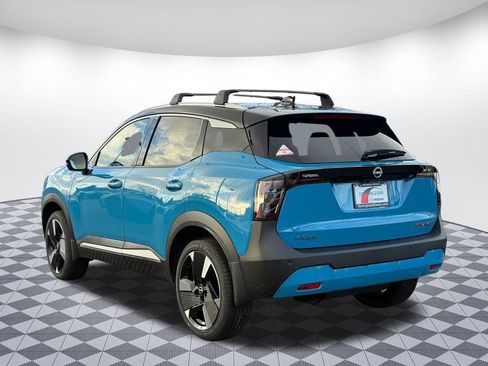 New 2026 Nissan Kicks SR w/ Illumination Package image 5