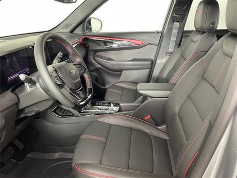 New 2026 Chevrolet TrailBlazer RS w/ Convenience Package image 2