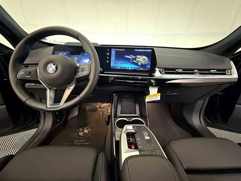 Used 2025 BMW X1 xDrive28i w/ Technology Package AWD/4WD image 12