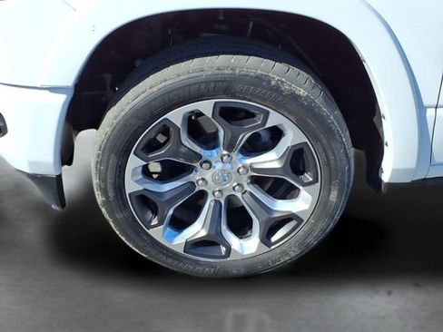 Used 2021 RAM 1500 Limited image 13