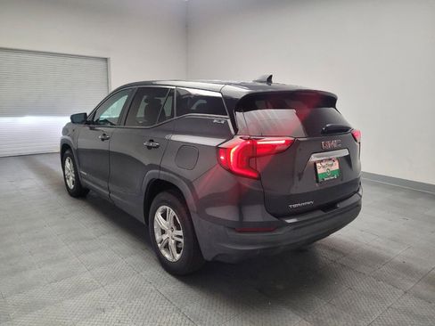 Used 2018 GMC Terrain SLE FWD image 5