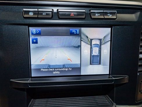 Used 2023 Ford F350 XLT w/ 360-Degree Camera Package image 24