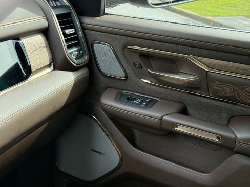 Used 2026 RAM 1500 Limited AWD/4WD image 39