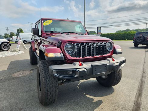 Used 2021 Jeep Gladiator Sport image 23