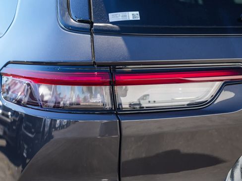 New 2025 Jeep Grand Cherokee L Limited w/ Luxury Tech Group II image 7