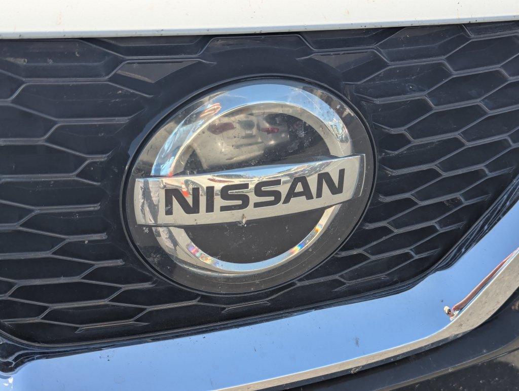 Used 2020 Nissan Rogue Sport S FWD image 11