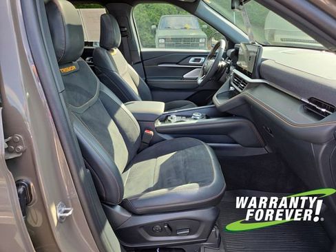 Used 2026 Ford Explorer Tremor w/ Tremor Ultimate Package AWD/4WD image 15