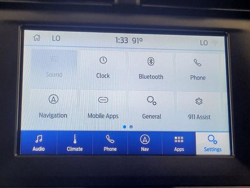 Used 2020 Ford Fusion SE FWD image 25