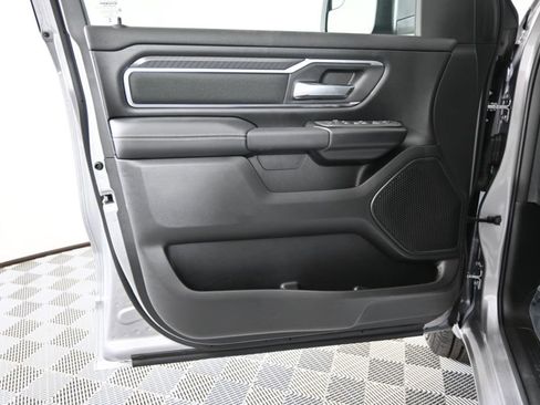 Used 2025 RAM 1500 Big Horn AWD/4WD image 18