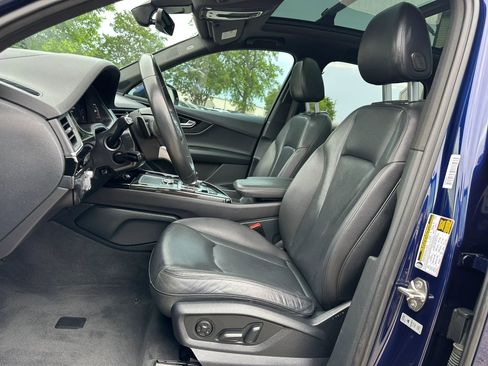 Used 2019 Audi Q7 3.0T Prestige w/ Prestige Package AWD/4WD image 14