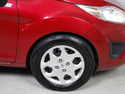 Used 2011 Ford Fiesta SE w/ 201A Rapid Spec Order Code FWD image 5
