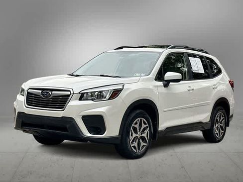 Used 2019 Subaru Forester Premium AWD/4WD image 1