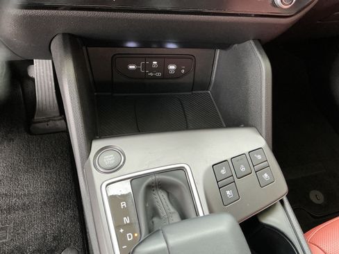 Used 2026 Kia Sportage SX image 27