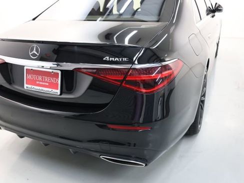 Used 2022 Mercedes-Benz S 580 4MATIC Sedan w/ AMG Line Package image 83