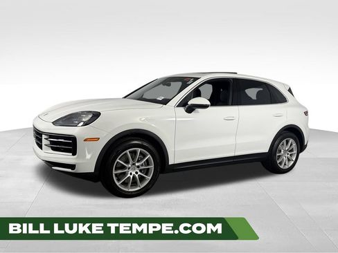 Used 2024 Porsche Cayenne AWD/4WD image 1