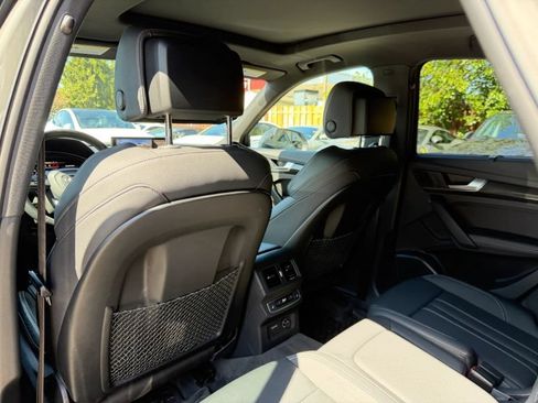 Used 2021 Audi SQ5 Prestige AWD/4WD image 18