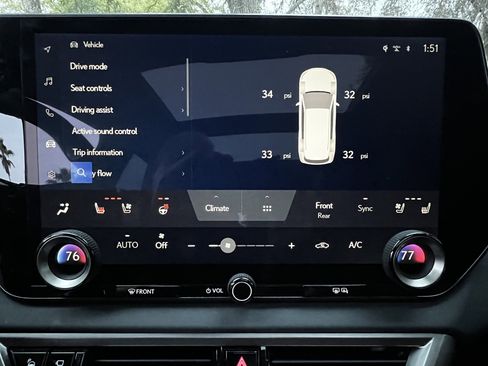 Used 2025 Lexus RX 500h F Sport w/ Convenience Package image 25