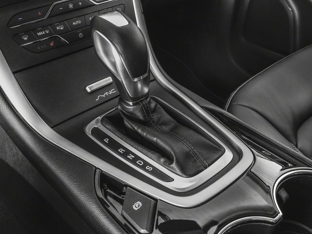Used 2018 Ford Edge SEL w/ Equipment Group 201A FWD image 11
