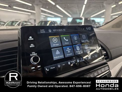 Used 2026 Honda Odyssey EX-L image 7