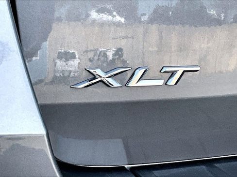 Used 2023 Ford Explorer XLT w/ Equipment Group 202A image 12