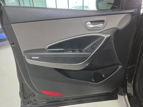 Used 2017 Hyundai Santa Fe Sport image 13