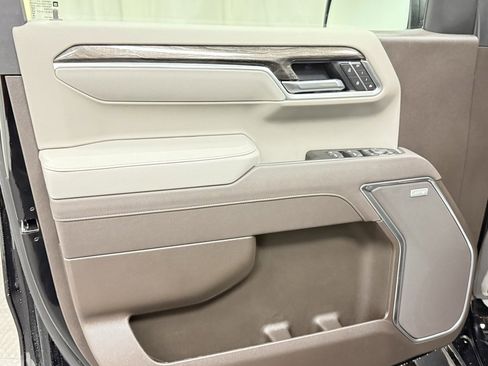 New 2026 Chevrolet Silverado 1500 LTZ w/ LTZ Premium Package image 26