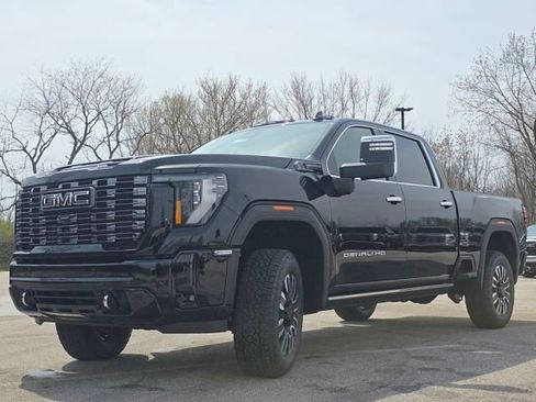 New 2026 GMC Sierra 3500 Denali Ultimate AWD/4WD image 14