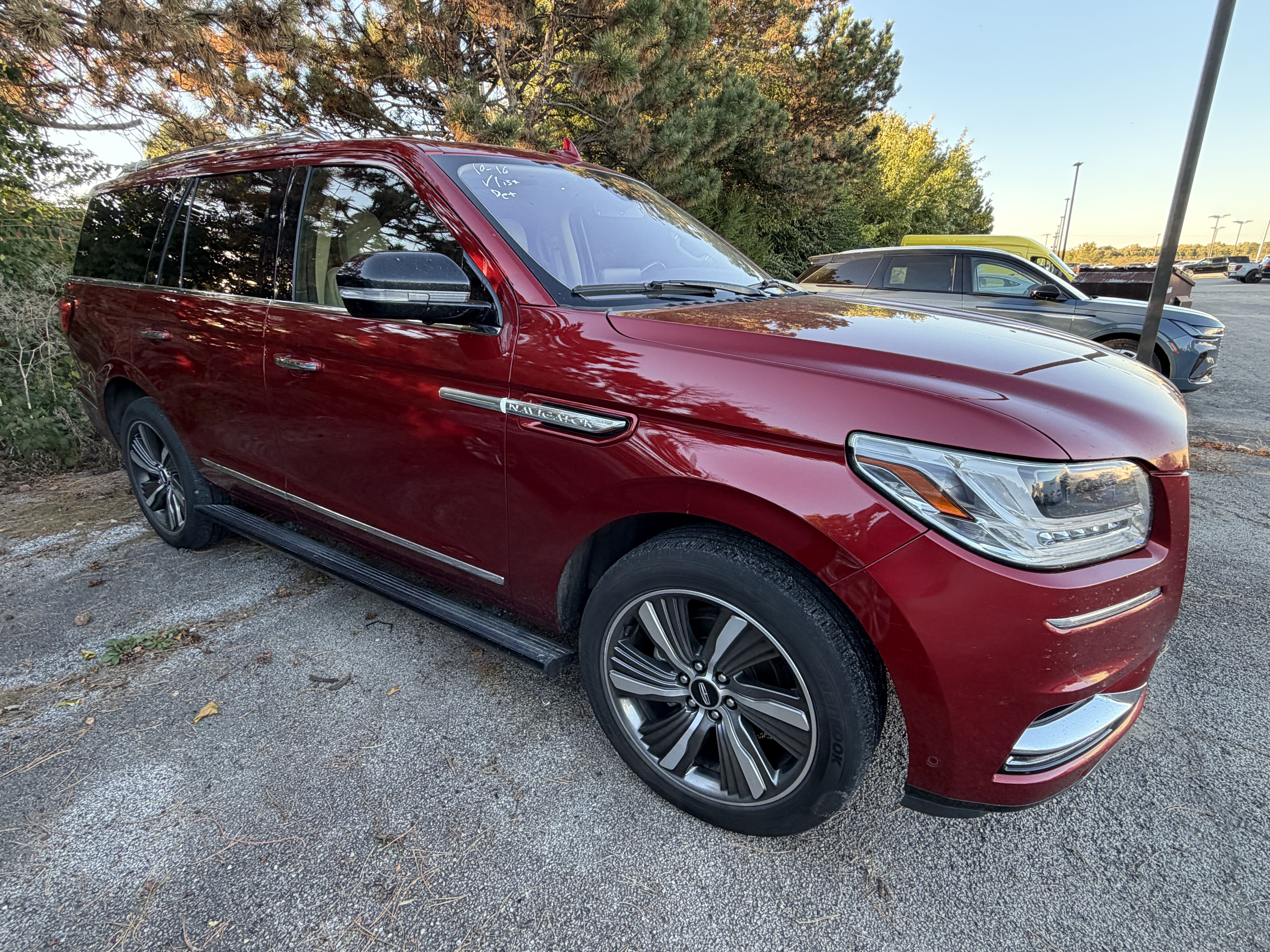 Used 2019 Lincoln Navigator Reserve AWD/4WD image 21