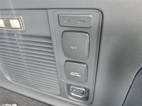 New 2025 Lincoln Navigator L Black Label image 9