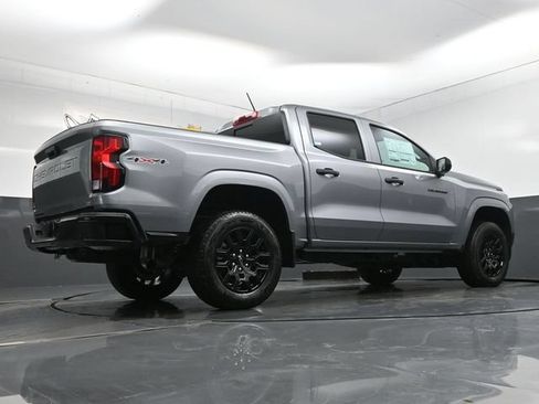 New 2026 Chevrolet Colorado W/T w/ WT Custom Package AWD/4WD image 11