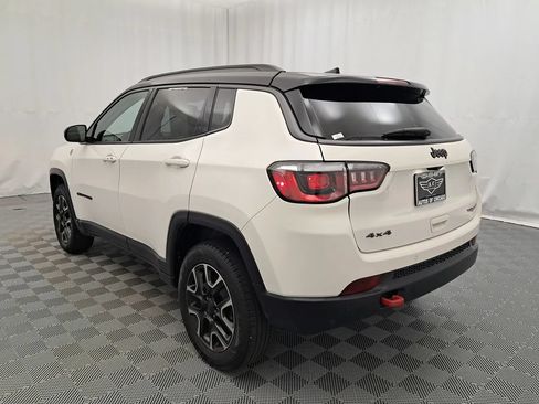 Used 2021 Jeep Compass Trailhawk AWD/4WD image 3