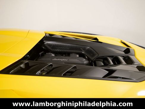 Used 2024 Lamborghini Revuelto image 56