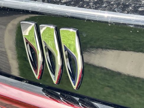 New 2026 Buick Enclave Preferred w/ Power Package image 10