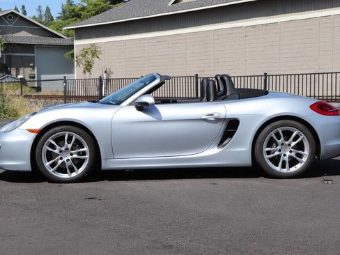 Used 2016 Porsche Boxster image 5