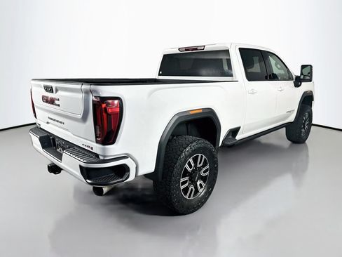 Used 2022 GMC Sierra 2500 AT4 w/ Gooseneck/5TH Wheel Package AWD/4WD image 7