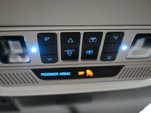 Used 2025 Ford Explorer Active w/ Active Comfort Package AWD/4WD image 13