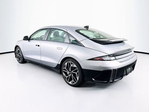 Used 2024 Hyundai Ioniq 6 SEL image 5