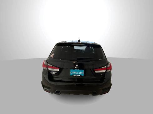 Used 2024 Mitsubishi Outlander Sport SE AWD/4WD image 7